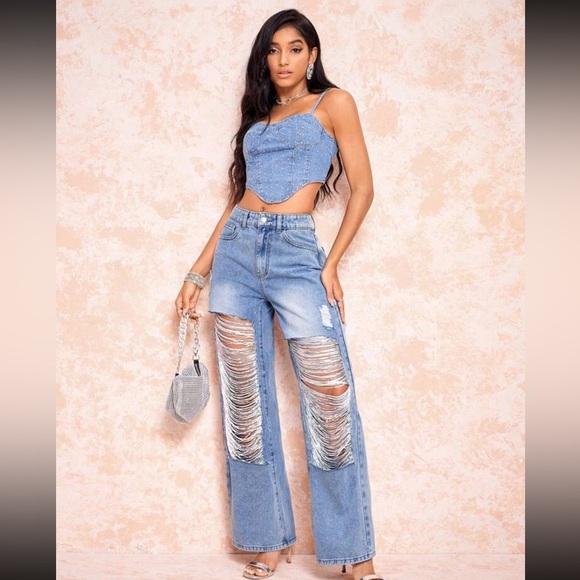 ๐๐ฅNWOT-SEXY High Waist Ripped Wide Leg Jeans SZ 27๐๐ฅ - Picture 2 of 9